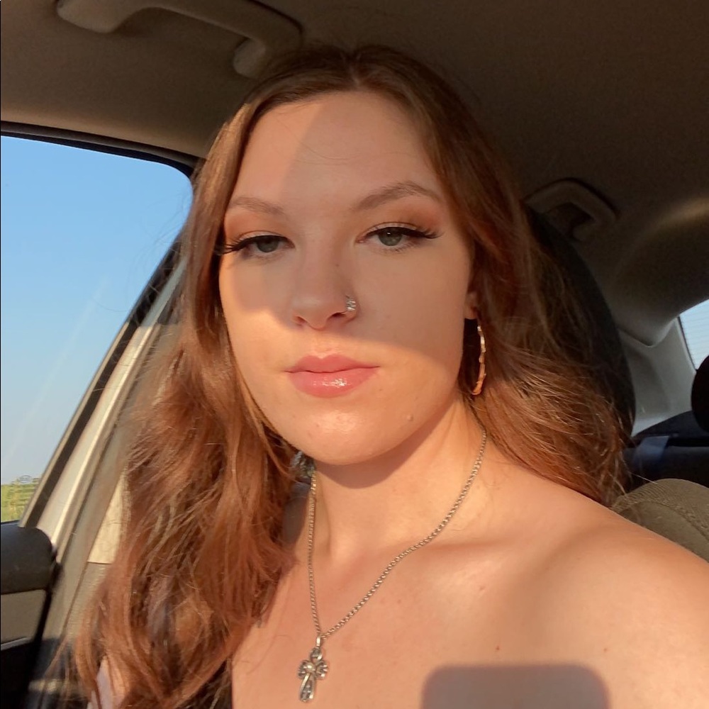 Meet your Posher, Kaylea